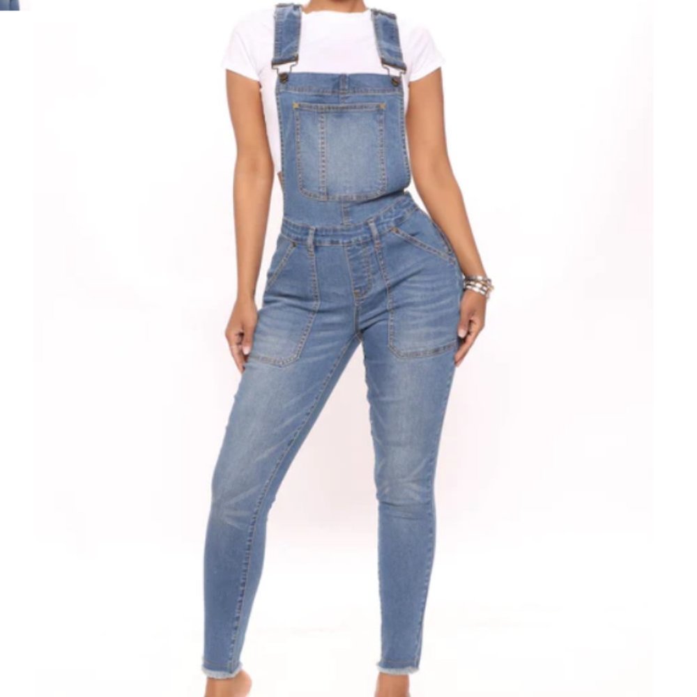 Fashion Nova - move over stretch skinny overalls - medium blue wash **NEVER WORN